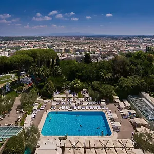 https://rome-cavalieri.it-romehotels.com