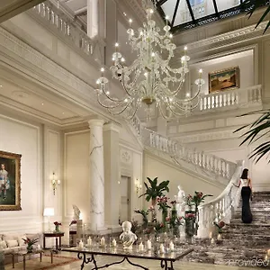 https://palazzo-parigi-hotel-grand-spa.it-lombardy.com